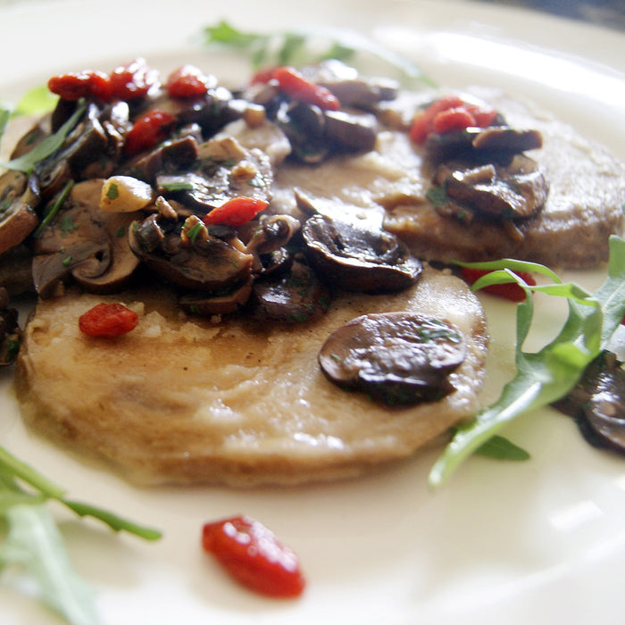 SCALOPPETTE VEGETALI CON GOJI XING DAL E CHAMPIGNON